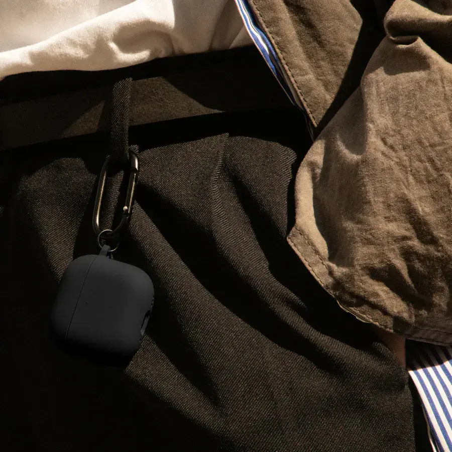 Чехол Native Union Active Case Black for Airpods 4th Gen (ACTCSE-BLK-AP4)