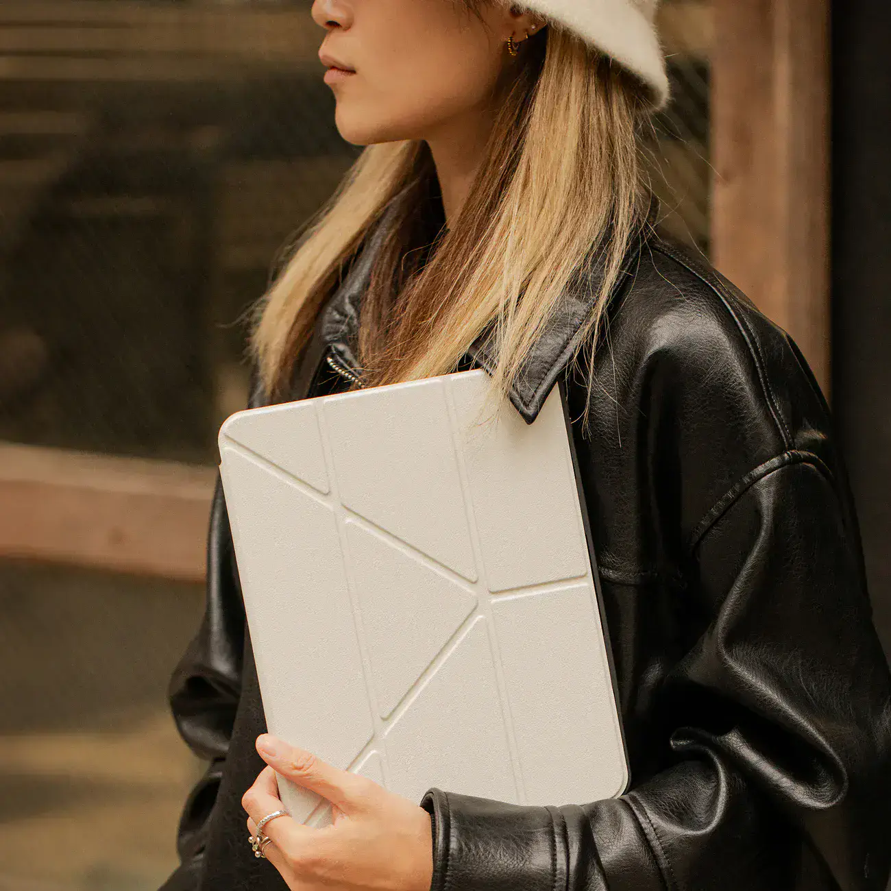 Чохол Native Union Active Case for iPad Air 13" M2/M3 - Sandstone (ACTCSE-SAN-IPA-13)