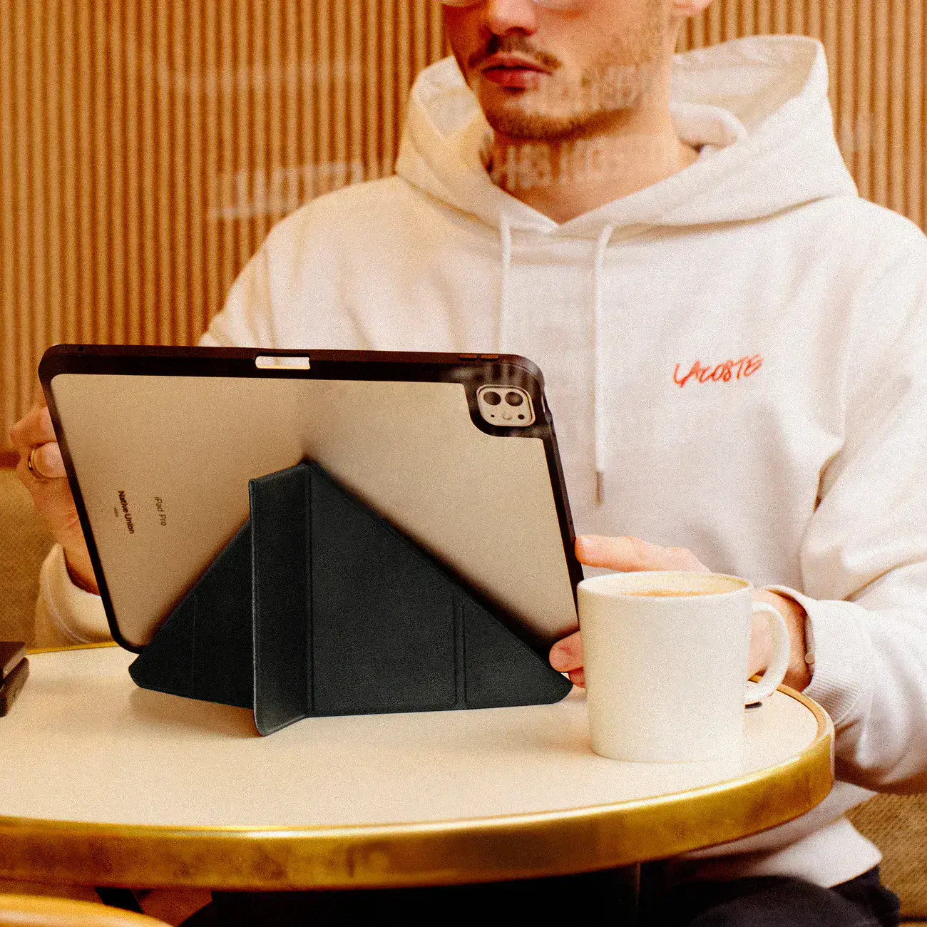 Чехол Native Union Active Case for iPad Pro 11" M4 - Black (ACTCSE-BLK-IPP-11)
