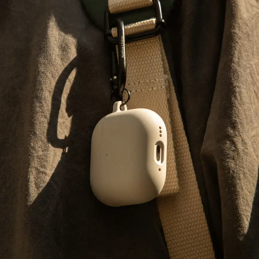 Чехол Native Union Active Case Sandstone for Airpods 4th Gen (ACTCSE-SAN-AP4)
