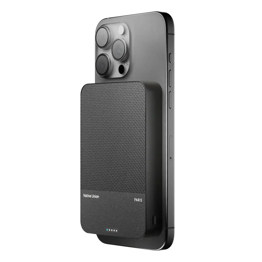 Магнітний павербанк Native Union (Re) Classic Magnetic Power Bank 10 000mAh - Black (PB-10KMS-BLK)