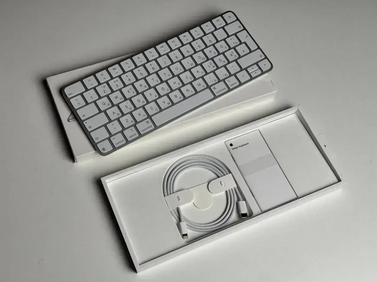 NEW OPEN BOX Клавиатура Apple Magic Keyboard [Lightning] - Германия (MK2A3D/A)