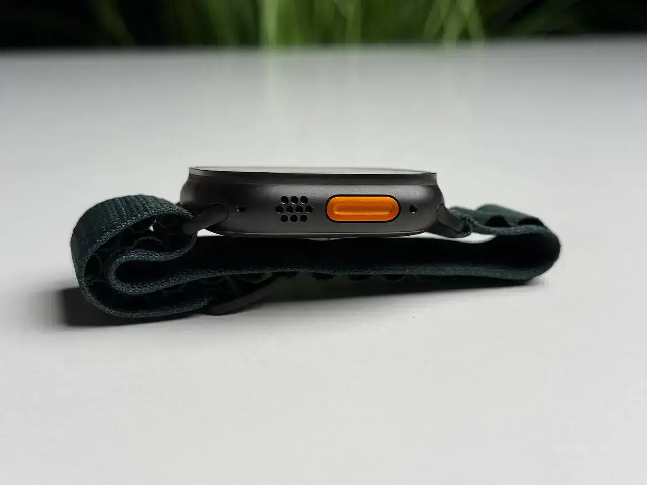 NEW NO BOX Apple Watch Ultra 2 2024 GPS + Cellular 49mm Black Titanium Case with Dark Green Alpine Loop - Small (MX4Q3)