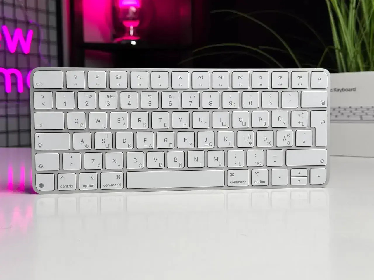 NEW OPEN BOX Клавиатура Apple Magic Keyboard [Lightning] - Германия (MK2A3D/A)
