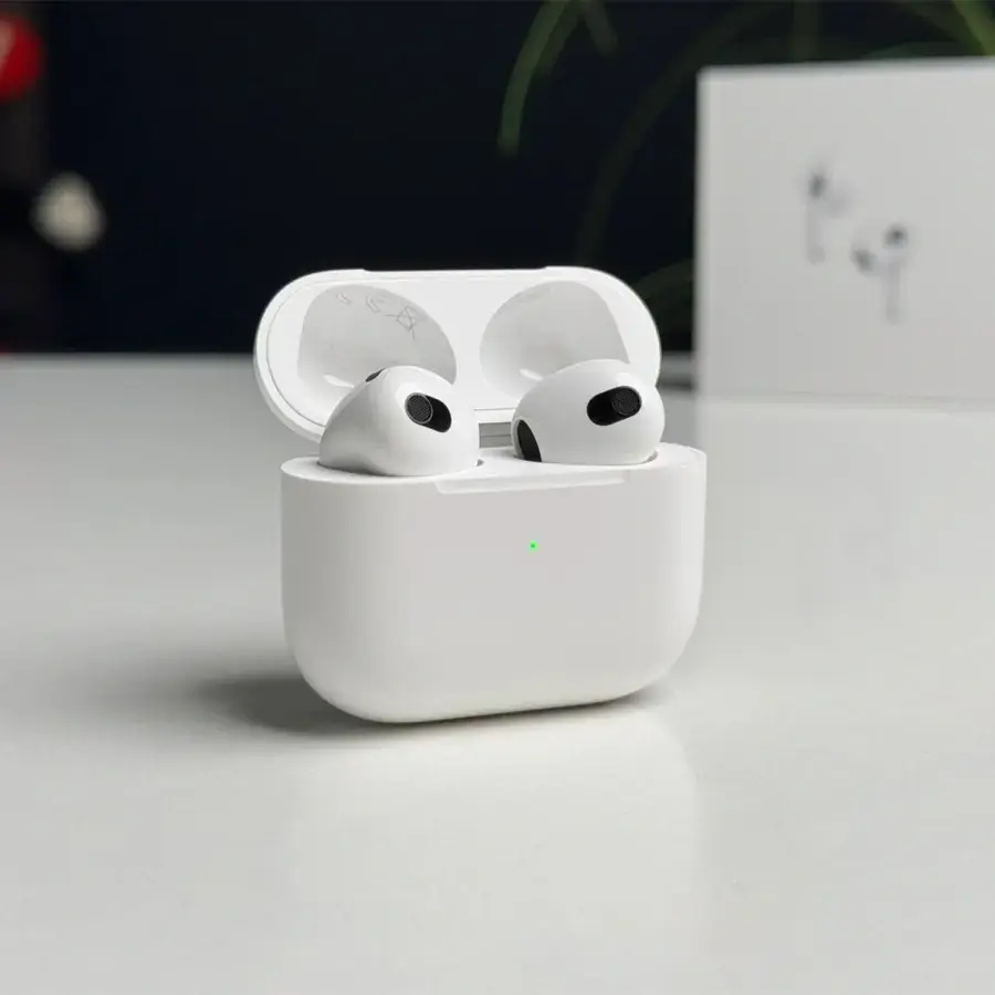 OPEN BOX Навушники Apple AirPods 3 with MagSafe Charging Case (MME73)