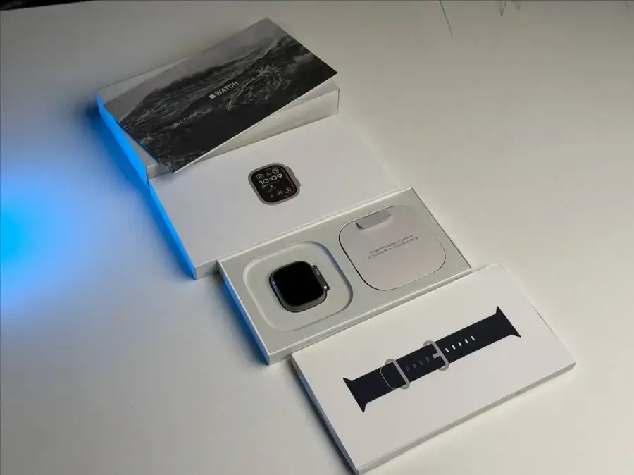 OPEN BOX Apple Watch Ultra 2 2024 GPS + Cellular 49mm Natural Titanium Case with Navy Ocean Band (MX4D3)