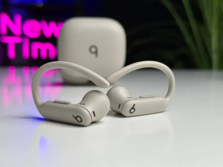 OPEN BOX Beats Powerbeats Pro 2 — High-Performance Earbuds — Quick Sand (MX733)