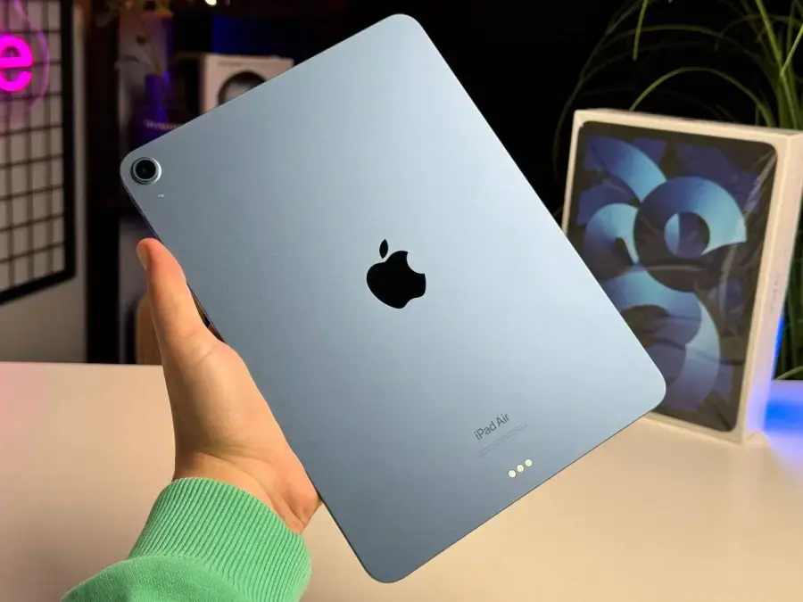 OPEN BOX iPad Air 5 10.9'' Wi-Fi 256GB Blue (MM9N3)