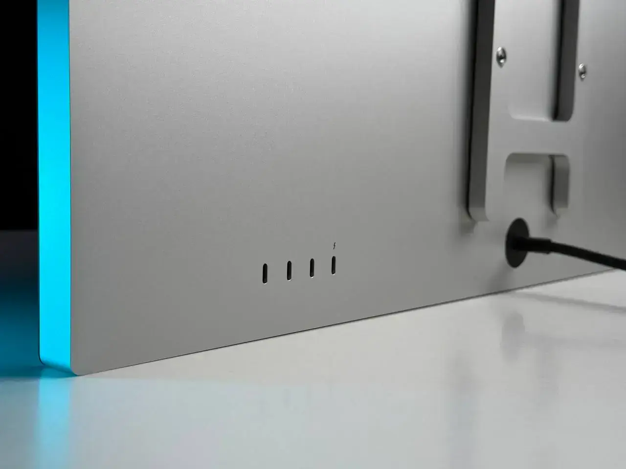 OPEN BOX Монітор Apple Studio Display - Standard glass - Адаптер кріплення VESA (MMYQ3)
