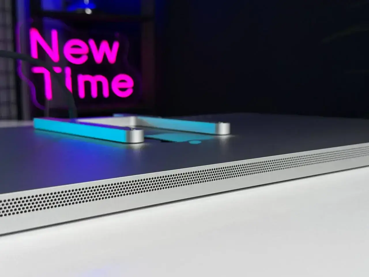 OPEN BOX Монітор Apple Studio Display - Standard glass - Адаптер кріплення VESA (MMYQ3)