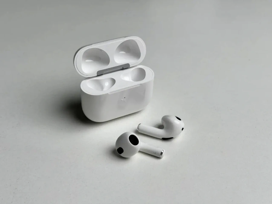 OPEN BOX Навушники Apple AirPods 3 with MagSafe Charging Case (MME73)