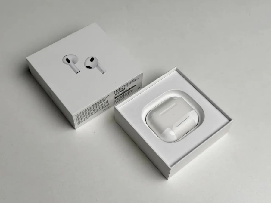OPEN BOX Навушники Apple AirPods 3 with MagSafe Charging Case (MME73)