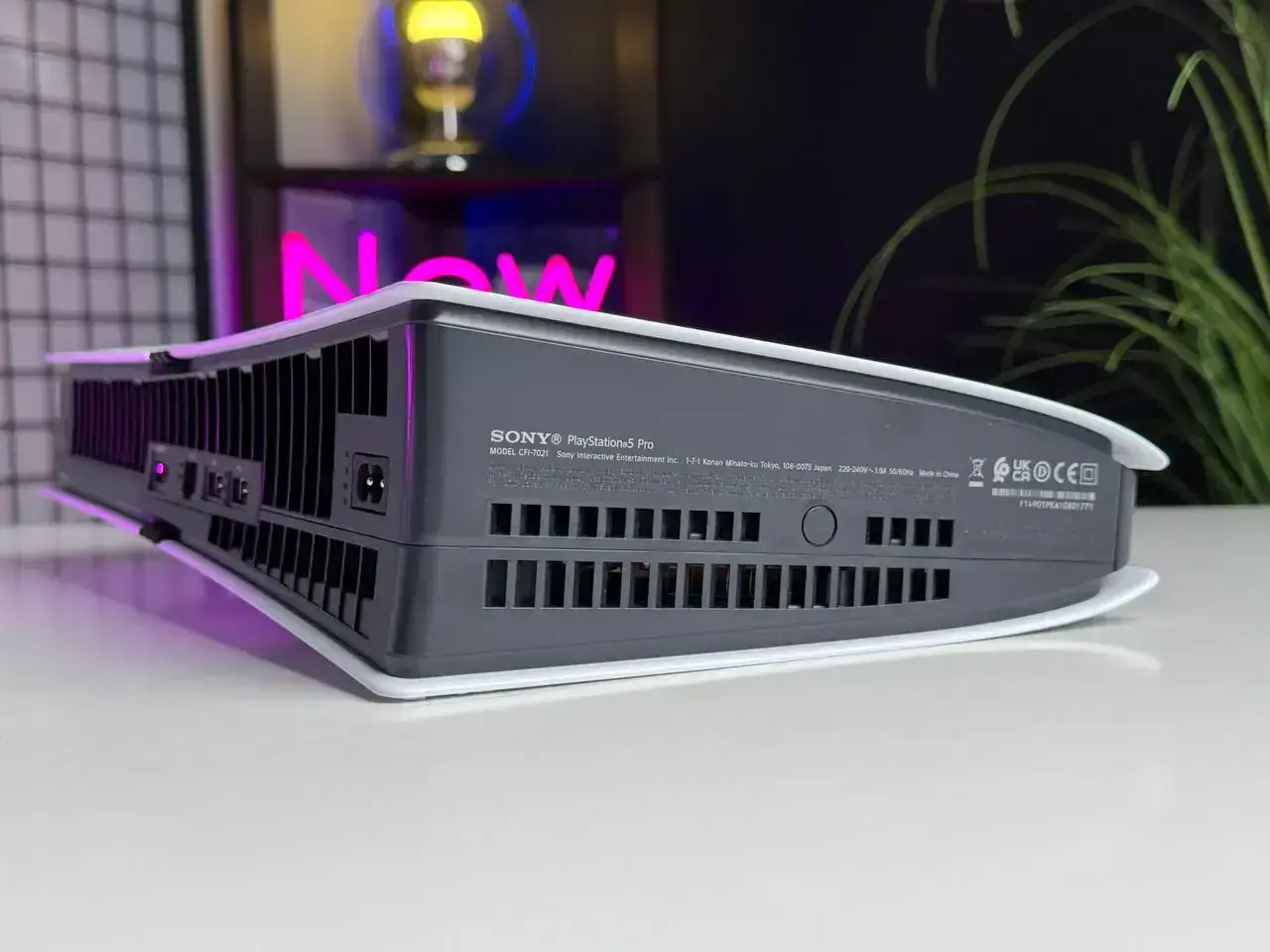 OPEN BOX Стаціонарна ігрова приставка Sony PlayStation 5 Pro 2TB