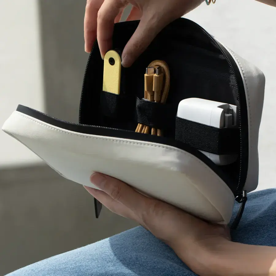 Органайзер Native Union Stow Organizer - Sandstone (STOW-ORG-SAN-FB-V2)