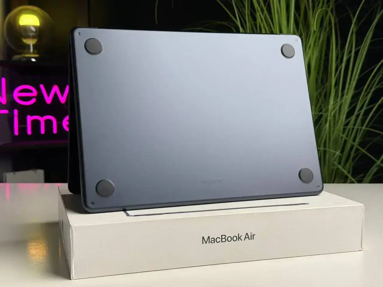 УЦЕНКА MacBook Air 13" M3/8CPU/10GPU/24GB/1TB Midnight 2024 (Z1BC00148) - Состояние: хорошее | Аккумулятор: 100% | Комплектация: полное | Гарантия: 3 мес.