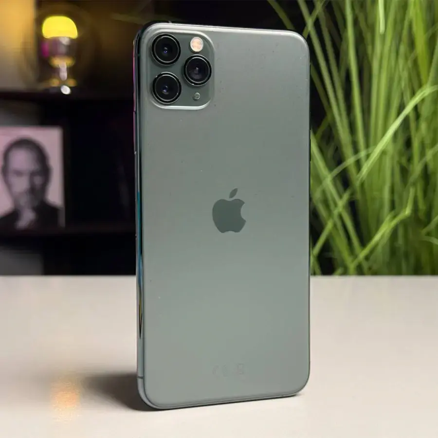 Б/У Apple iPhone 11 Pro Max 64GB Midnight Green (MWH22) - Состояние: хороший | Аккумулятор: 100% | Комплект: iPhone, кабель Гарантия: 1 мес.