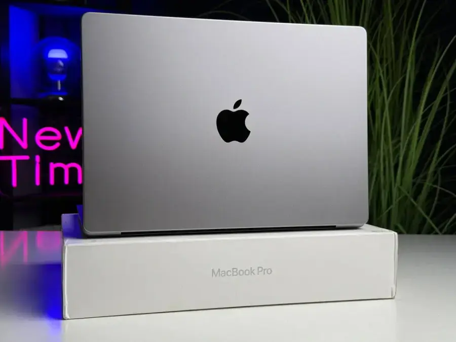 ВЖИВАНИЙ MacBook Pro 14" Space Gray (MKGP3) 2021 - Стан: гарний (має сліди використання) | Акумулятор: 92% | Комплектація: повний | Гарантія: 1 міс.