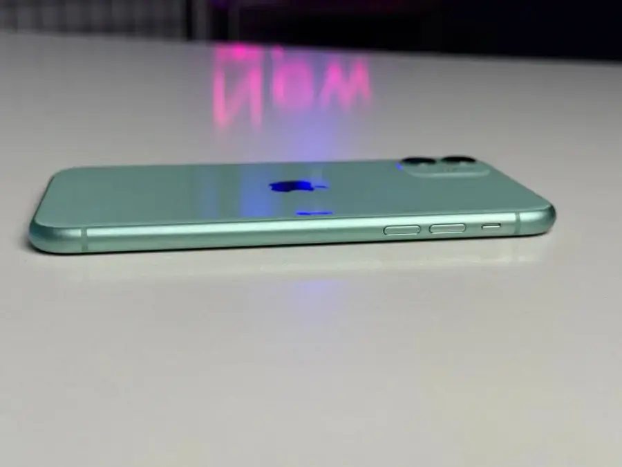 ВЖИВАНИЙ Apple iPhone 11 128GB Green (MWLK2) Full Box - Стан: гарний | Акумулятор: 100% | Комплект: iPhone, кабель | Гарантія: 1 міс.