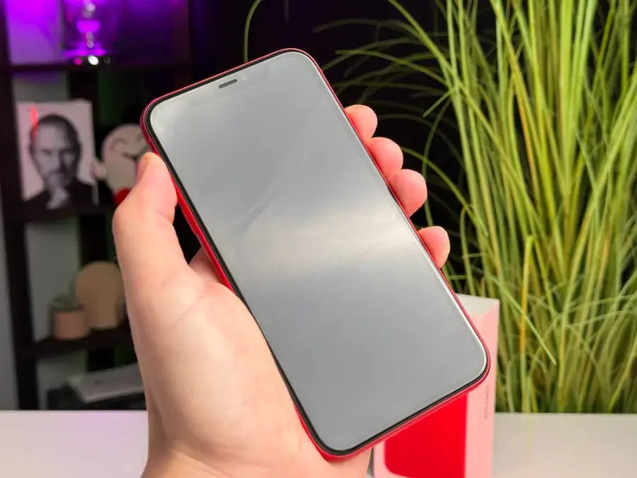 Б/У Apple iPhone 11 128GB Product (RED) (MWLG2) Full Box - Состояние: хороший (маленький засвет на белом фоне) | Аккумулятор: 100% | Комплектация: полный | Гарантія: 1 мес.