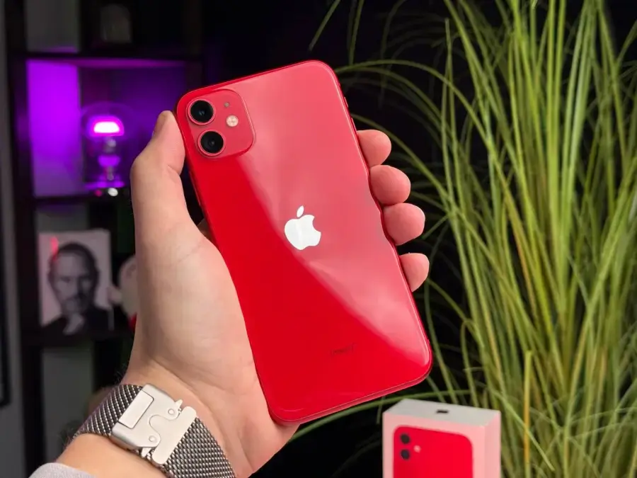 Б/У Apple iPhone 11 128GB Product (RED) (MWLG2) Full Box - Состояние: хороший (маленький засвет на белом фоне) | Аккумулятор: 100% | Комплектация: полный | Гарантія: 1 мес.