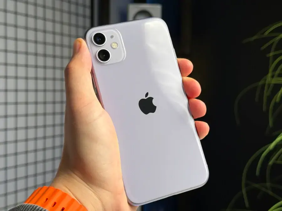 Б/У Apple iPhone 11 128GB Purple (MHD23, MHDM3) Slim Box - Состояние: хороший (мелкие царапины на стекле) | Аккумулятор: 100% | Комплектация: iPhone, кабель | Гарантія: 1 мес.