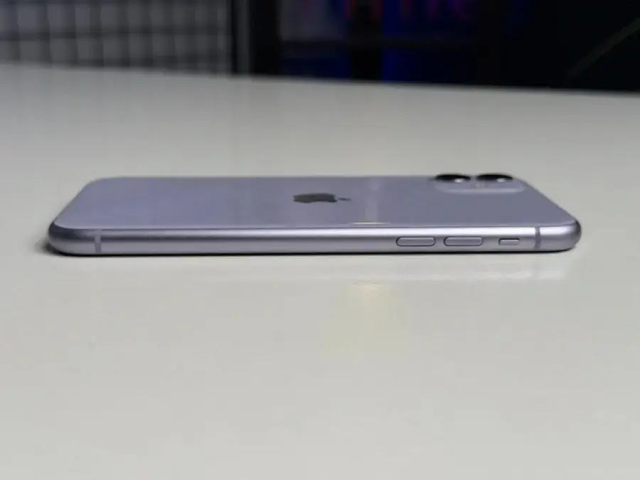 Б/У Apple iPhone 11 128GB Purple (MHD23, MHDM3) Slim Box - Состояние: хороший (мелкие царапины на стекле) | Аккумулятор: 100% | Комплектация: iPhone, кабель | Гарантія: 1 мес.