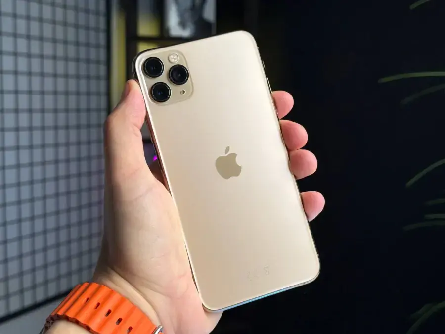 ВЖИВАНИЙ Apple iPhone 11 Pro Max 512GB Gold (MWHA2) - Стан: гарний | Акумулятор: 100% | Комплектація: повний | Гарантія: 3 міс.