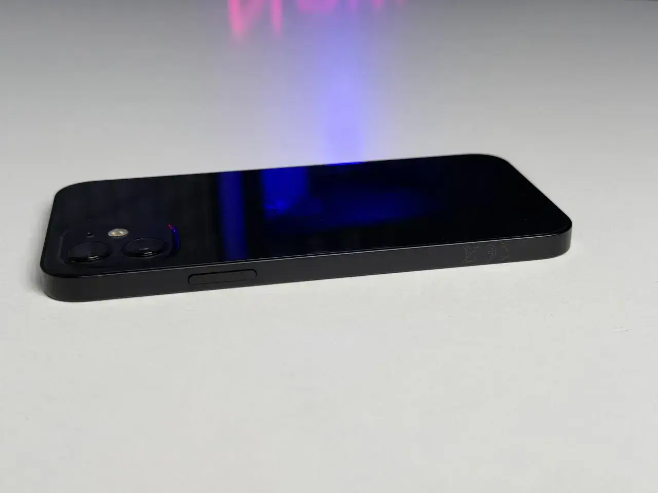ВЖИВАНИЙ Apple iPhone 12 64GB Black (MGH63, MGJ53) - Стан: гарний (мінявся дисплей, оригінал) | Акумулятор: 100% | Комплектація: iPhone, кабель | Гарантія: 1 міс.