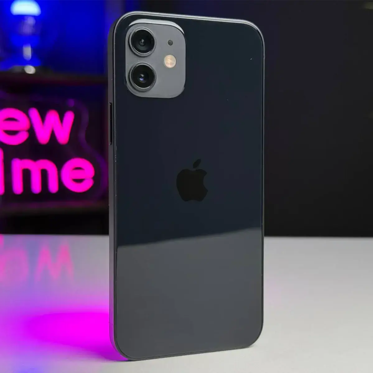 ВЖИВАНИЙ Apple iPhone 12 64GB Black (MGH63, MGJ53) - Стан: гарний (мінявся дисплей, оригінал) | Акумулятор: 100% | Комплектація: iPhone, кабель | Гарантія: 1 міс.