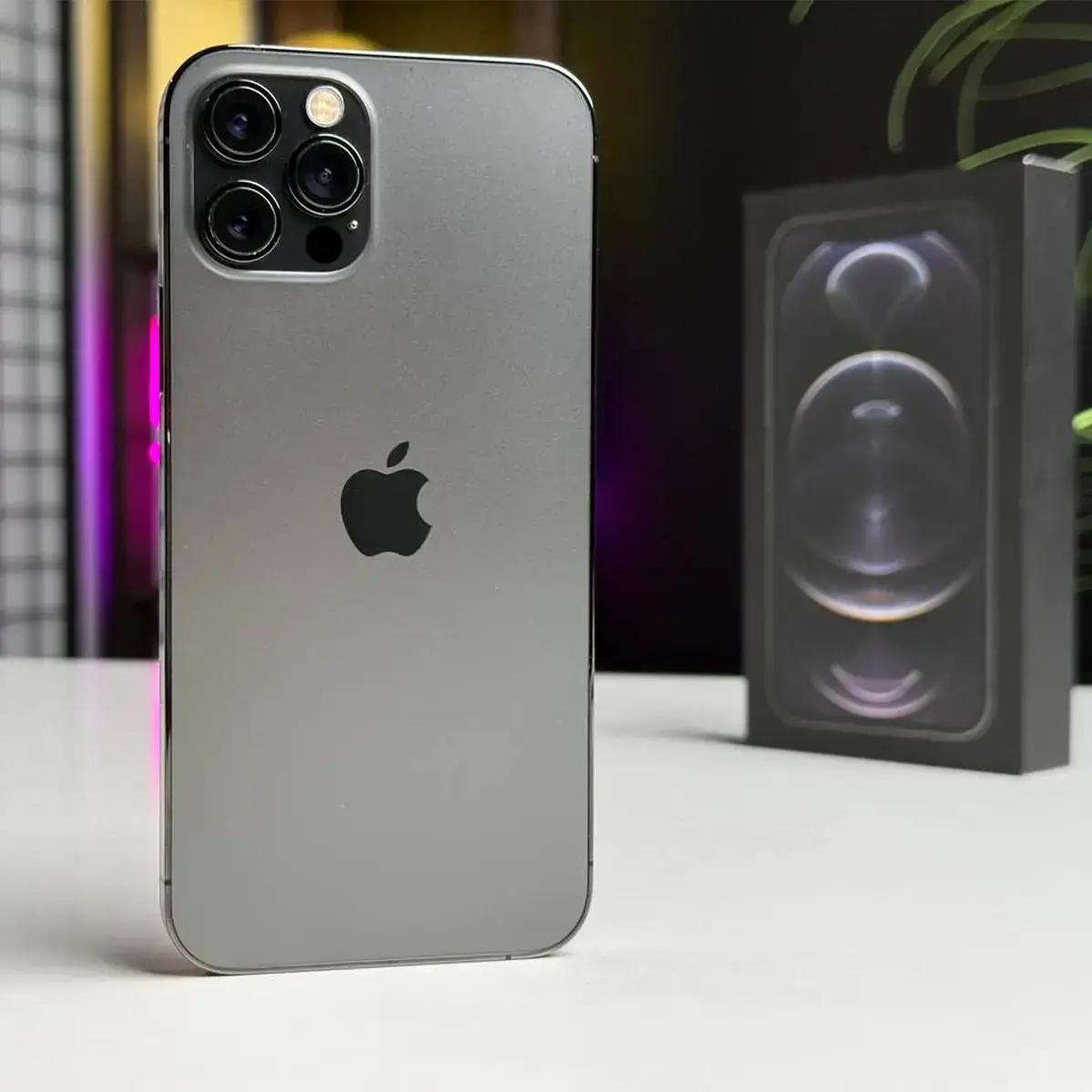 Б/У Apple iPhone 12 Pro 256GB Graphite (MGLT3, MGMP3) - Состояние: хороший | Аккумулятор: 100% | Комплектация: полный | Гарантія: 1 мес.