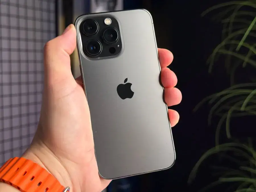 ВЖИВАНИЙ Apple iPhone 13 Pro 128GB Graphite (MLTP3, MLV93) - Стан: гарний (декілька подряпин на склі) | Акумулятор: 100% | Комплектація: iPhone, кабель | Гарантія: 1 міс.