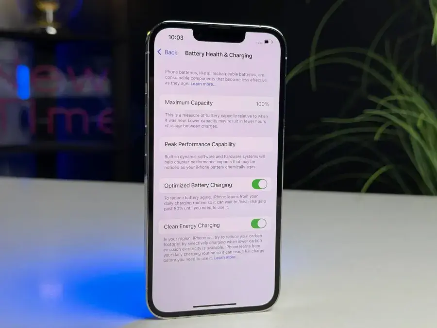 ВЖИВАНИЙ Apple iPhone 13 Pro 128GB Silver (MLTQ3, MLVA3) - Стан: гарний (мінялось заднє скло) | Акумулятор: 100% | Комплектація: iPhone, кабель | Гарантія: 1 міс.