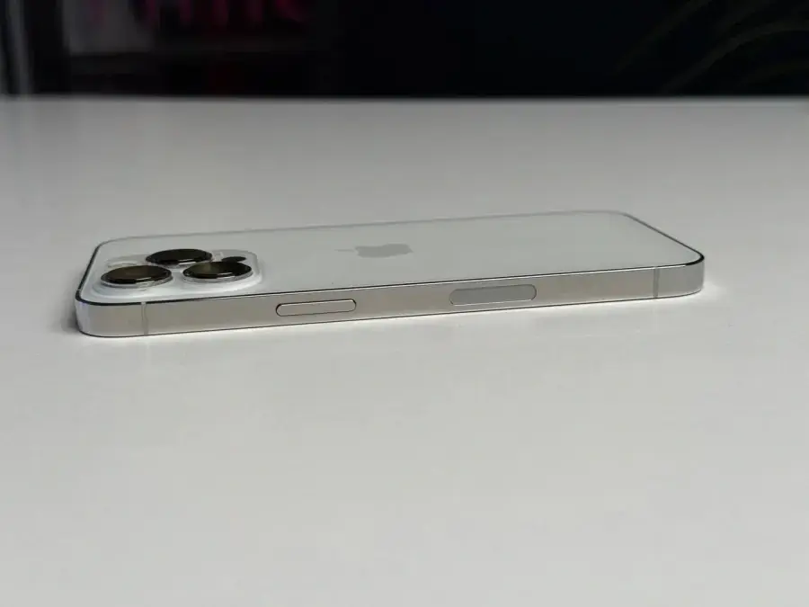 ВЖИВАНИЙ Apple iPhone 13 Pro 128GB Silver (MLTQ3, MLVA3) - Стан: гарний (мінялось заднє скло) | Акумулятор: 100% | Комплектація: iPhone, кабель | Гарантія: 1 міс.