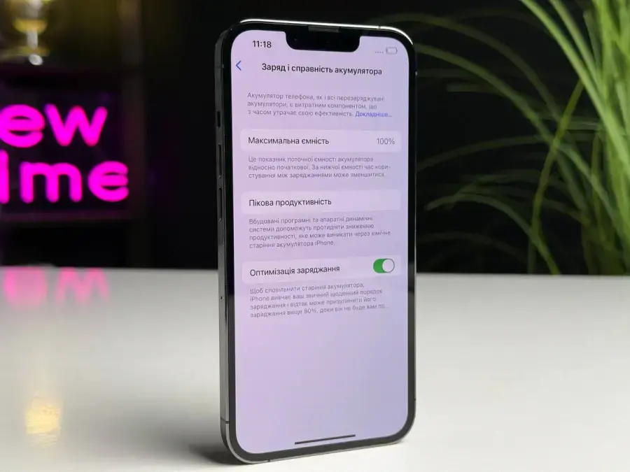 Б/У Apple iPhone 13 Pro 256GB Graphite (MLTW3, MLVE3) - Состояние: хороший (царапина на стекле) | Аккумулятор: 100% | Комплектация: iPhone, кабель | Гарантія: 1 мес.