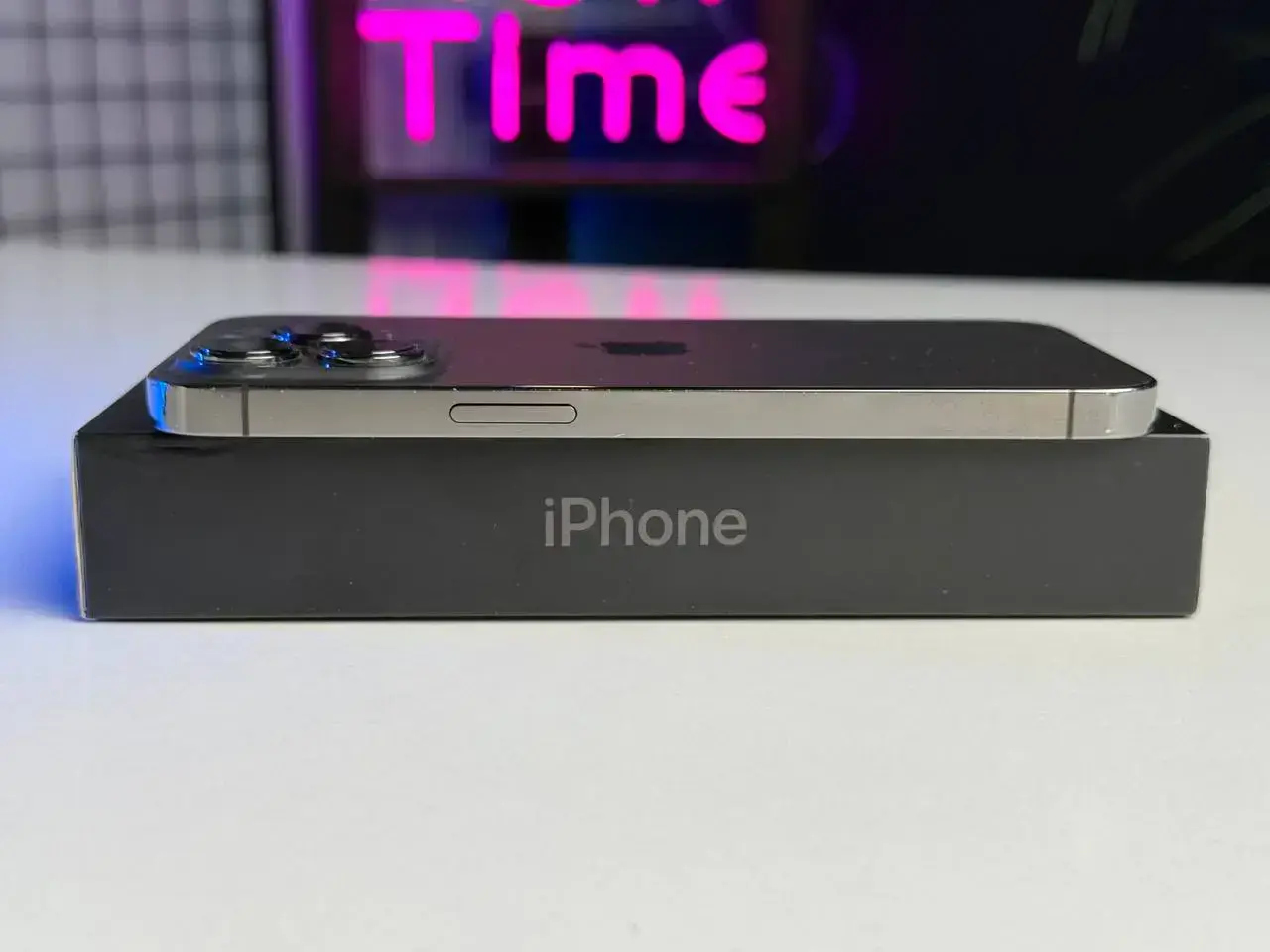 Б/У Apple iPhone 13 Pro 256GB Graphite (MLTW3, MLVE3) - Состояние: удовлетворительное (менялось заднее стекло) | Аккумулятор: 100% | Комплектация: полный | Гарантія: 1 мес.