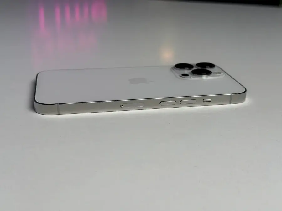 ВЖИВАНИЙ Apple iPhone 13 Pro 512GB Silver (MLU33, MLVN3) - Стан: гарний | Стан акумулятора: 100% | Комплектація: iPhone, кабель | Гарантія: 1 міс.