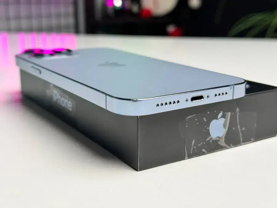 ВЖИВАНИЙ Apple iPhone 13 Pro Max 128GB Sierra Blue (MLKP3, MLL93) - Стан: гарний | Акумулятор: 100% | Комплектація: повний | Гарантія: 1 міс.