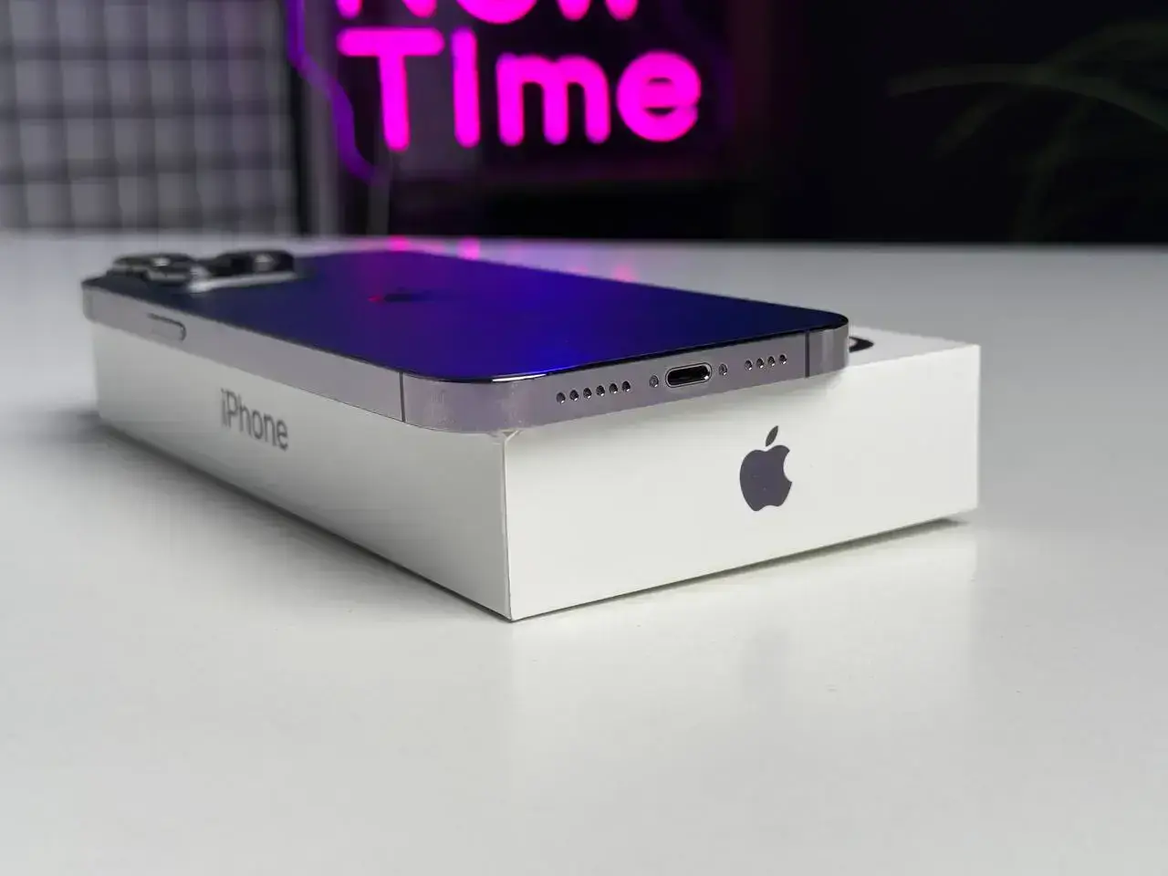 Б/У Apple iPhone 14 Pro Max 128GB Deep Purple (MQ9T3) - Состояние: хороший | Аккумулятор: 85% | Комплектация: полный | Гарантія: 1 мес.