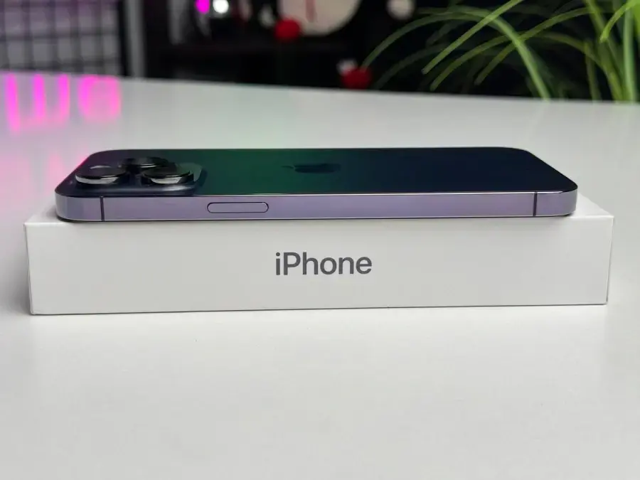 ВЖИВАНИЙ Apple iPhone 14 Pro Max 256GB Deep Purple (MQ9X3) - Стан: гарний | Акумулятор: 87% | Комплектація: повний | Гарантія: 1 міс.