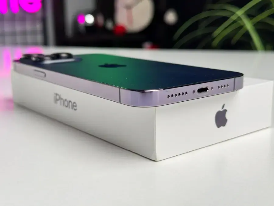 ВЖИВАНИЙ Apple iPhone 14 Pro Max 256GB Deep Purple (MQ9X3) - Стан: гарний | Акумулятор: 87% | Комплектація: повний | Гарантія: 1 міс.