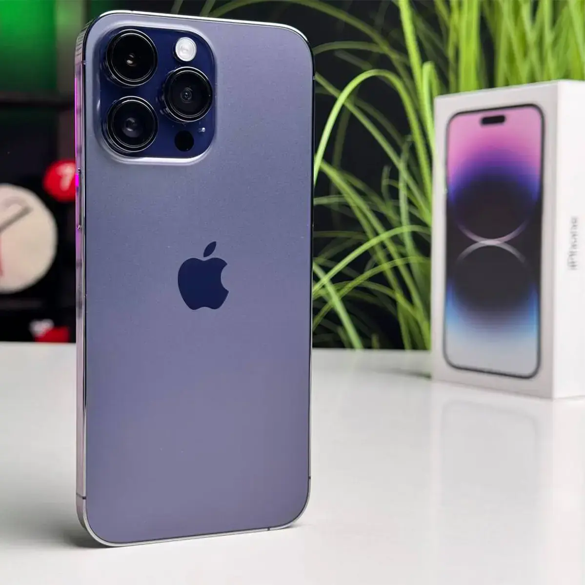Б/У Apple iPhone 14 Pro Max 256GB Deep Purple (MQ9X3) - Состояние: хороший | Аккумулятор: 87% | Комплектация: полный | Гарантія: 1 мес.