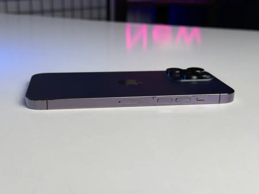 ВЖИВАНИЙ Apple iPhone 14 Pro Max 256GB Deep Purple (MQ9X3) - Стан: гарний | Акумулятор: 88% | Комплектація: iPhone, кабель | Гарантія: 1 міс.