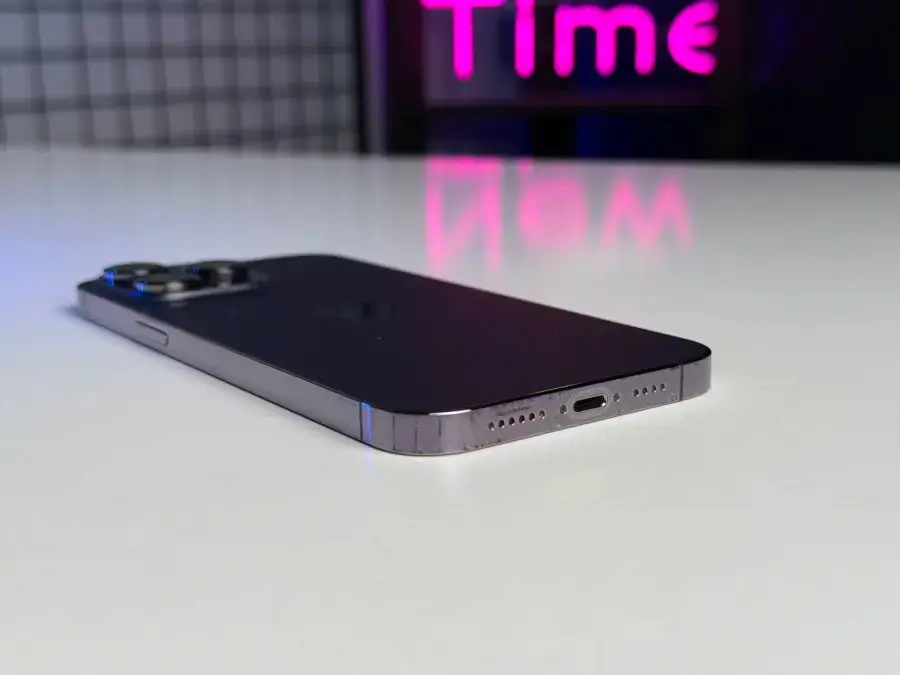 ВЖИВАНИЙ Apple iPhone 14 Pro Max 256GB Deep Purple (MQ9X3) - Стан: гарний | Акумулятор: 88% | Комплектація: iPhone, кабель | Гарантія: 1 міс.