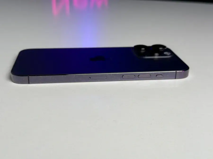 Б/У Apple iPhone 14 Pro Max 256GB Deep Purple (MQ9X3) - Состояние: хороший (менялось заднее стекло) | Аккумулятор: 87% | Комплектация: iPhone, кабель | Гарантія: 1 мес.