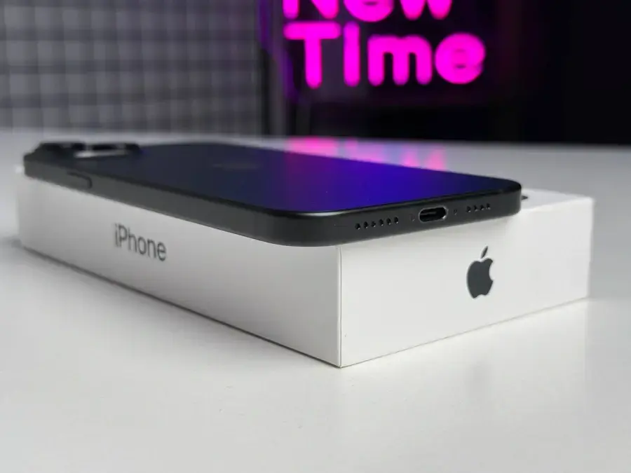 ВЖИВАНИЙ Apple iPhone 15 Plus 128GB Black (MU0Y3) - Стан: гарний | Акумулятор: 92% | Комплектація: повний | Гарантія: 1 міс.