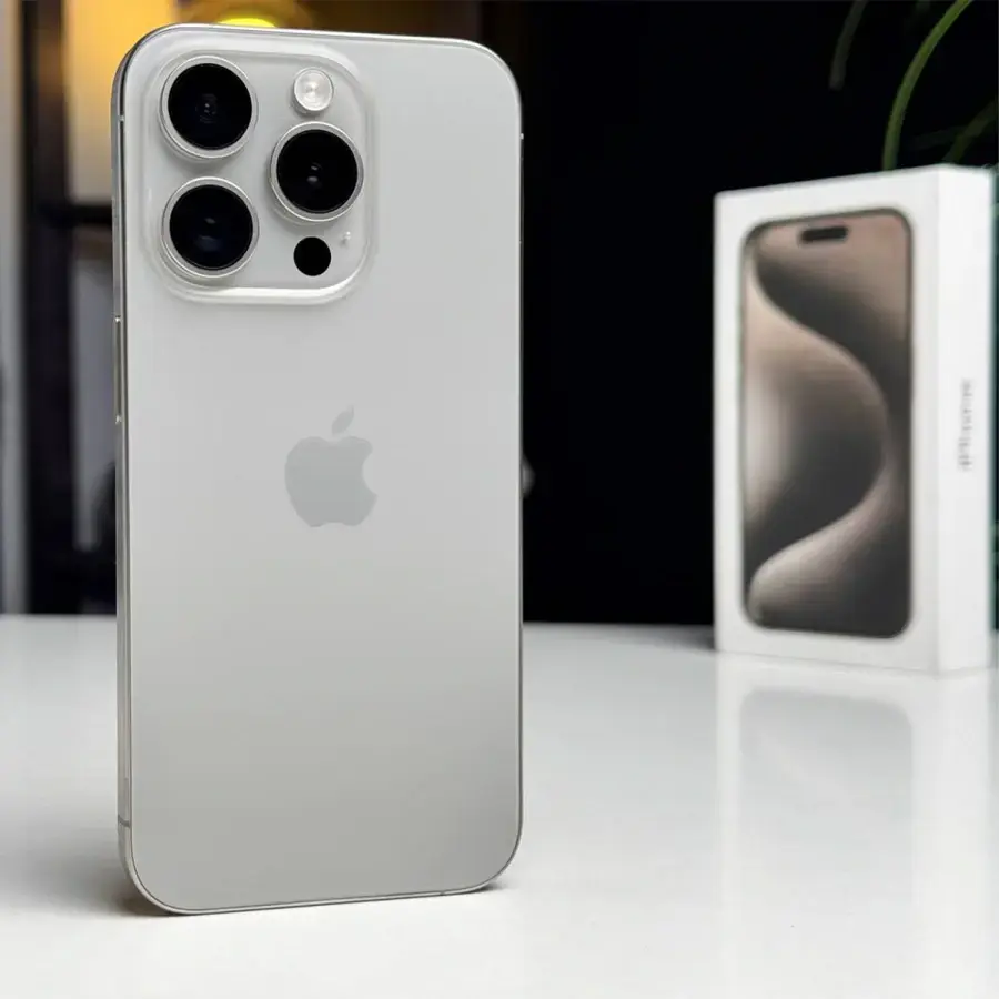 ВЖИВАНИЙ Apple iPhone 15 Pro 128GB Natural Titanium (MTUX3) - Стан: гарний (подряпини на склі) | Акумулятор: 89% | Комплектація: повний | Гарантія: 1 міс.