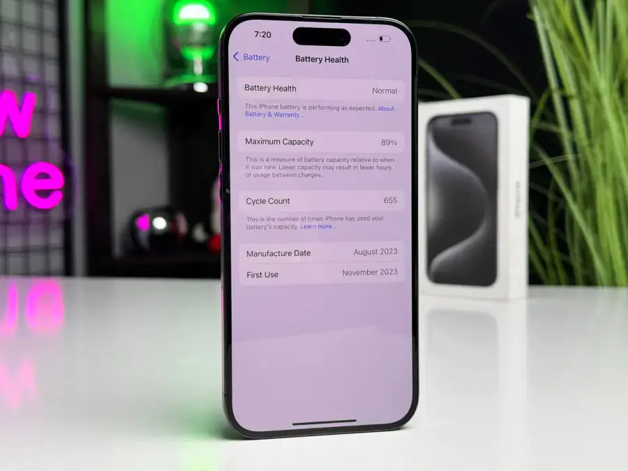 ВЖИВАНИЙ Apple iPhone 15 Pro 256GB Black Titanium (MTV13) - Стан: гарний | Акумулятор: 89% | Комплектація: повний | Гарантія: 1 міс.