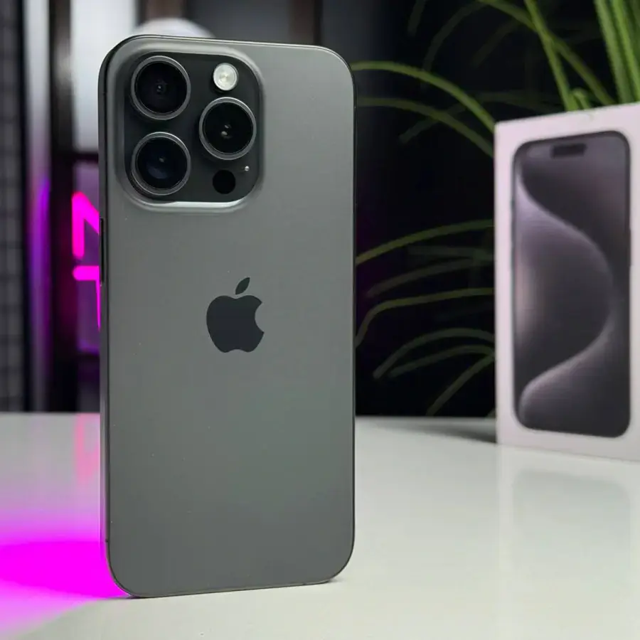 Б/У Apple iPhone 15 Pro 256GB Black Titanium (MTV13) - Состояние: хороший (несколько царапин на экране) | Аккумулятор: 91% | Комплектация: полный | Гарантія: 1 мес.
