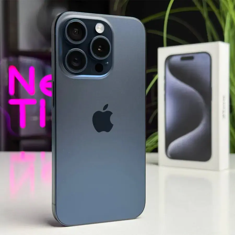 ВЖИВАНИЙ Apple iPhone 15 Pro 256GB Blue Titanium (MTV63) - Стан: гарний | Акумулятор: 91% | Комплектація: повний | Гарантія: 1 міс.