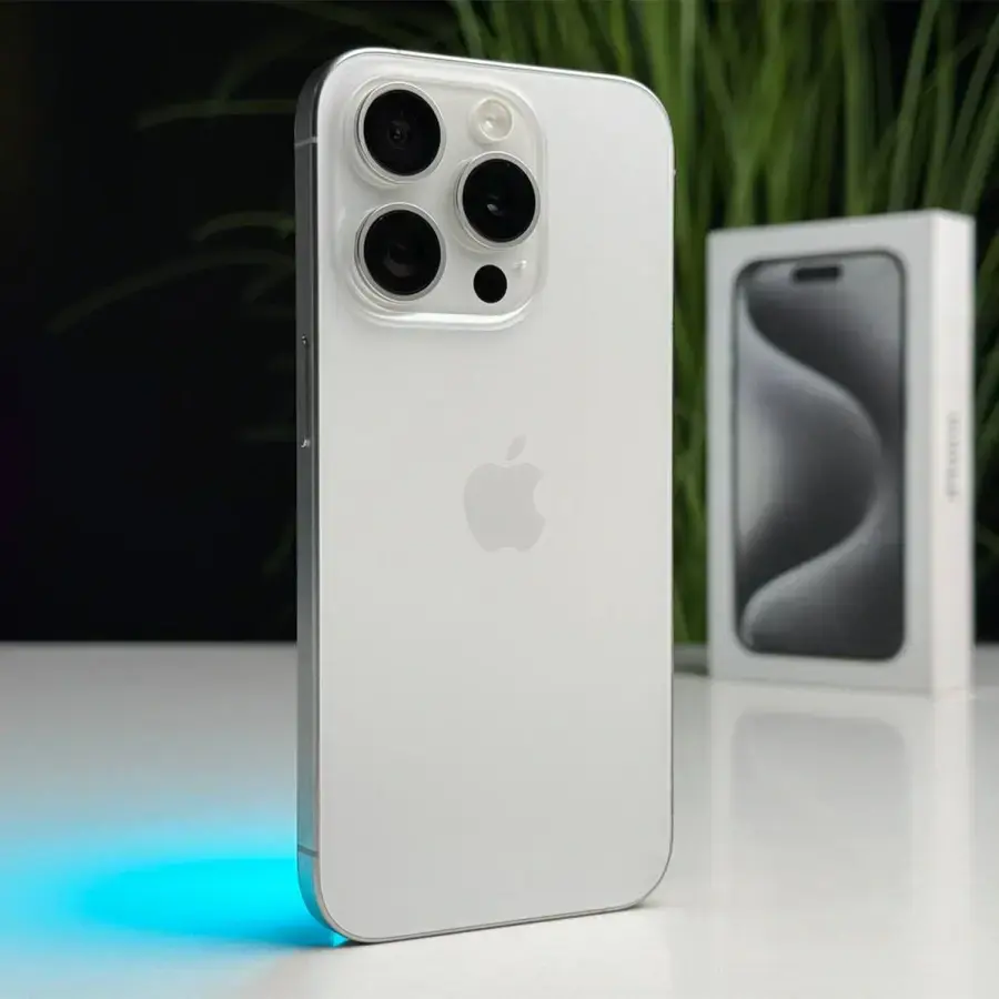 ВЖИВАНИЙ Apple iPhone 15 Pro 256GB White Titanium (MTV43) - Стан: ідеальний | Акумулятор: 89% | Комплектація: повний | Гарантія: 1 міс.